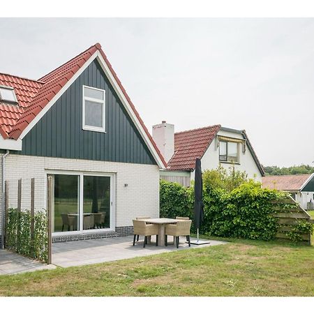 דה קוקסדורפ Bungalow On Texel With A Spacious Terrace מראה חיצוני תמונה
